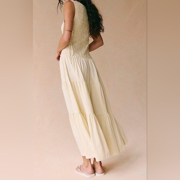Free People Dresses & Skirts - Free People Cream Tiered Maxi Dress